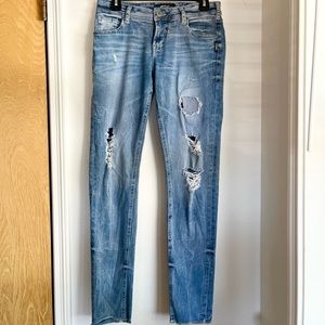 Skinny Ripped Jeans Frayed Bottom | Silver Jeans Co | Size W26/ L29 | Super Cute